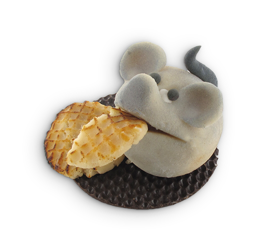 muis met koekje in marsepein